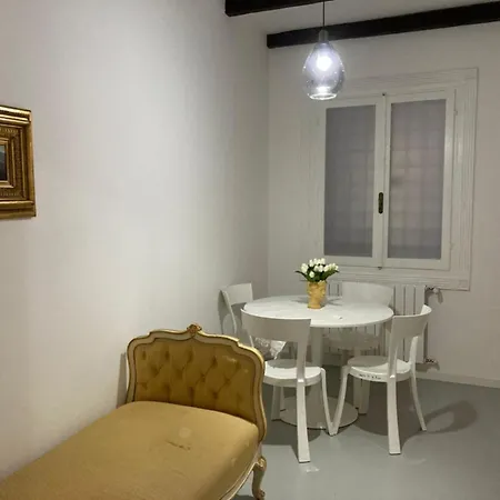 דירה In The Rome's Soul Close To Navona Square רומא