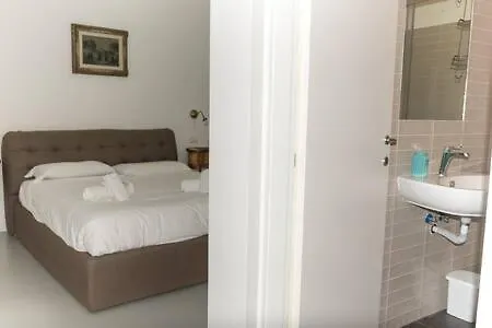 In The Rome's Soul Close To Navona Square רומא